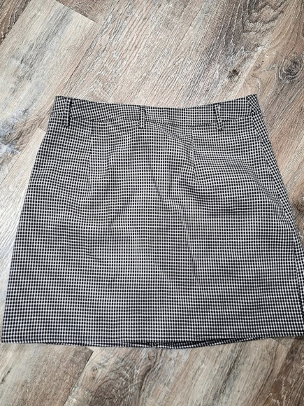 SHEIN Houndstooth Mini Skirt Black & White Size Large